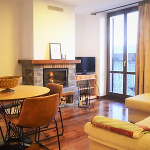 Apartamento Acollidor Amb Gran Llar De Foc By Rural D'aneu, Esterri d'Àneu