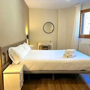 2* Maison d'hôtes D'àneu