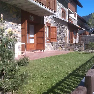 Apartamento Apartmentsuitespain Baqueira Jardin, Esterri d'Àneu